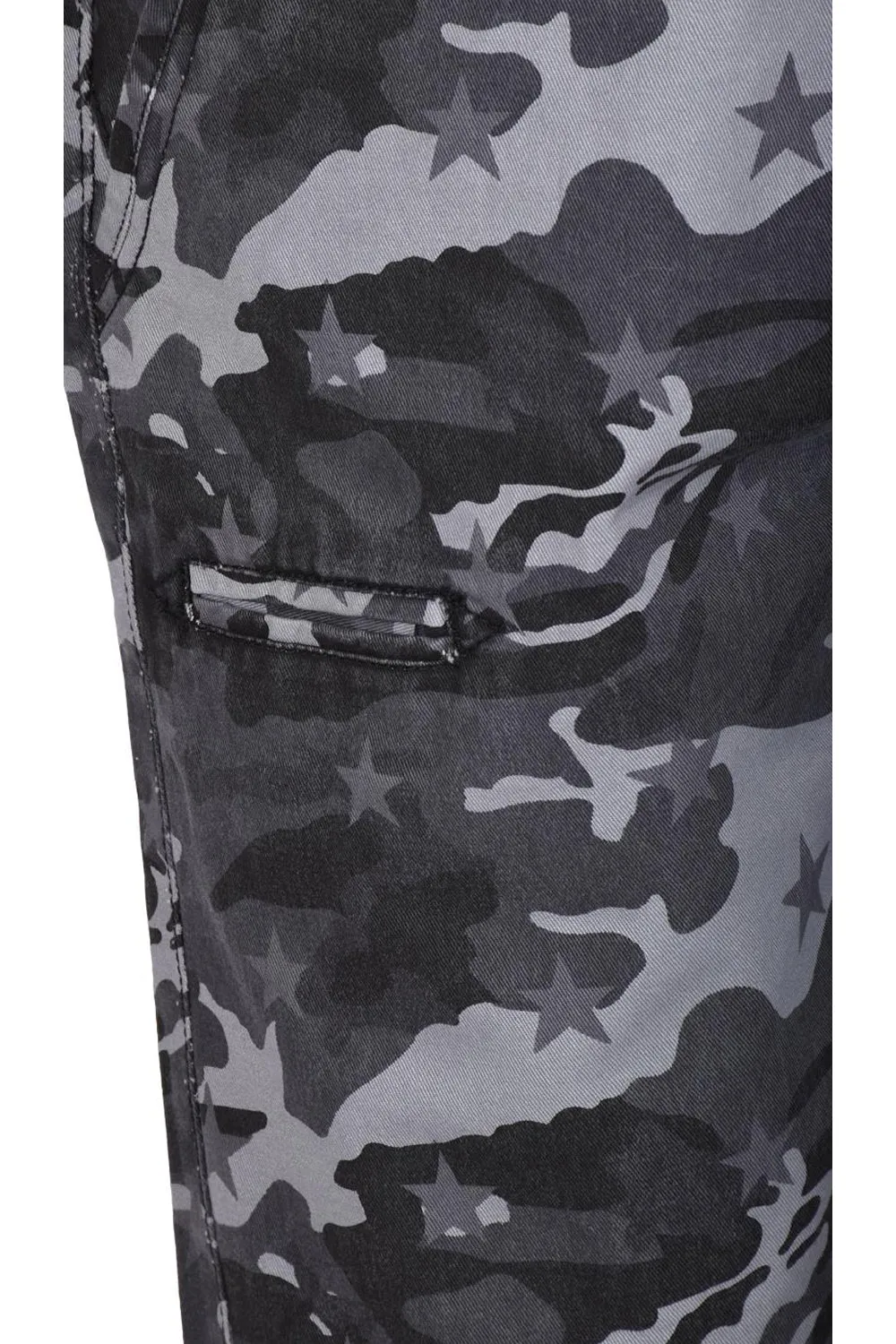 Mens Camouflage Shorts With Belt